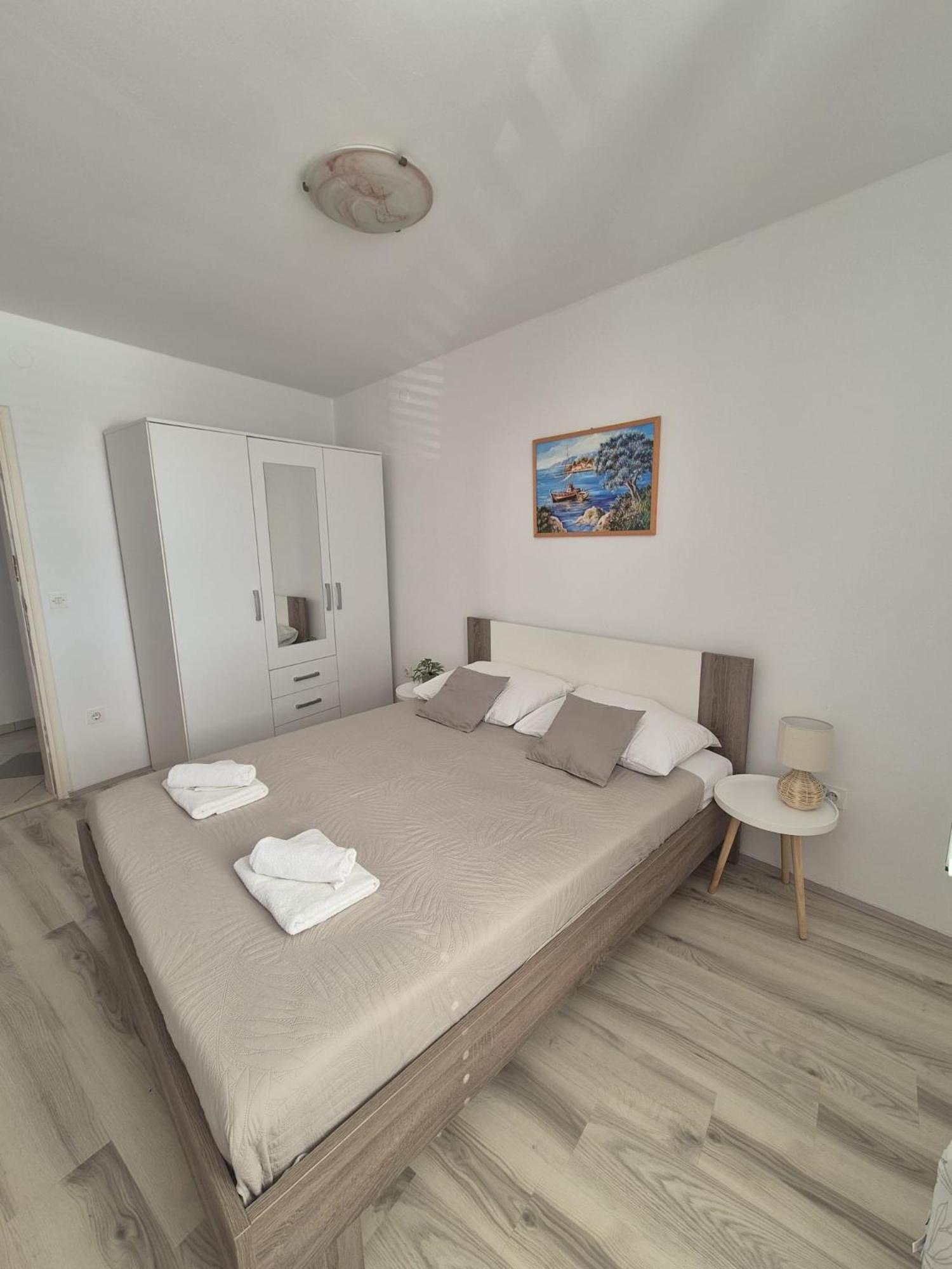 Apartments Matea Studio Apartment Stikovica Экстерьер фото